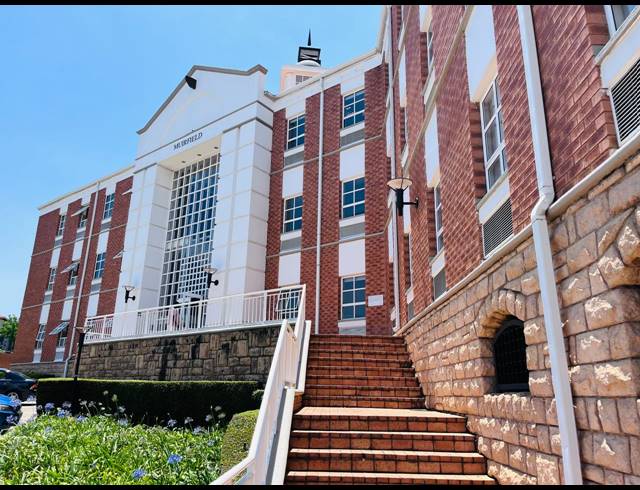 2,804M² OFFICE FOR SALE IN FOURWAYS